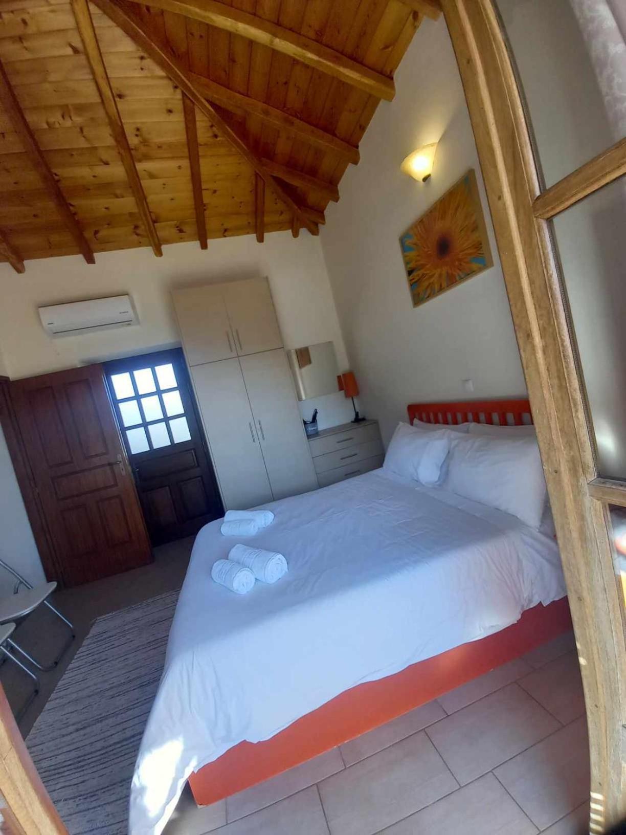 Karantonis House Apartment เลโอนีดีออน ภายนอก รูปภาพ