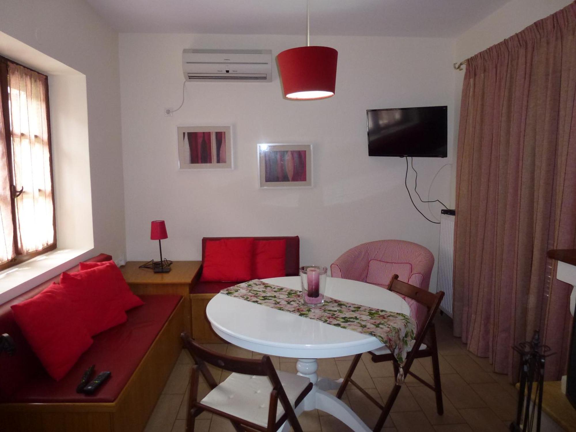 Karantonis House Apartment เลโอนีดีออน ห้อง รูปภาพ